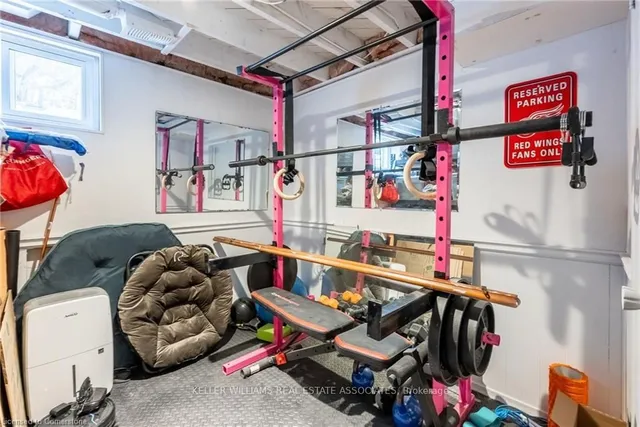 Additional image 22 of 225 East 38th St