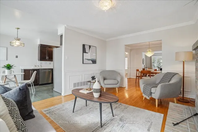 Additional image 13 of 2076 Pelee Blvd