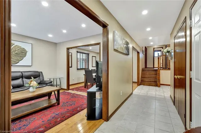 Additional image 5 of 19 Janet Crt