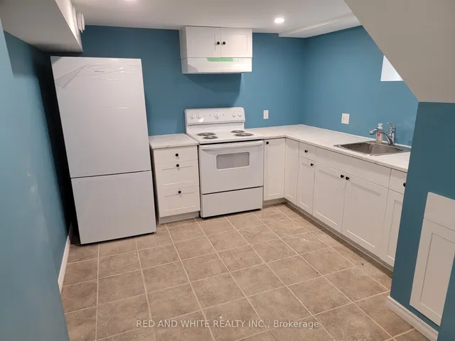 Additional image 16 of 120 Lancaster St