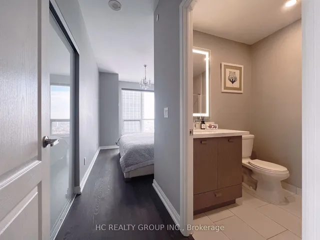 Additional image 7 of 255 Village Green Sq Unit 3303