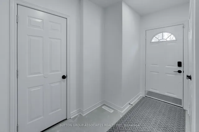 Additional image 3 of 70 Guildwood Pkwy Unit 4