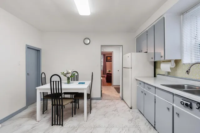 Additional image 9 of 330 Gilmour Ave