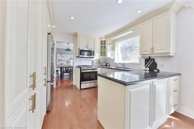 Additional image 13 of 2202 Constance Dr