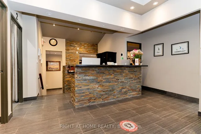 Additional image 8 of 267 Finch ave west N/A