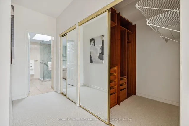 Additional image 31 of 30 Greenfield Ave Unit PH11