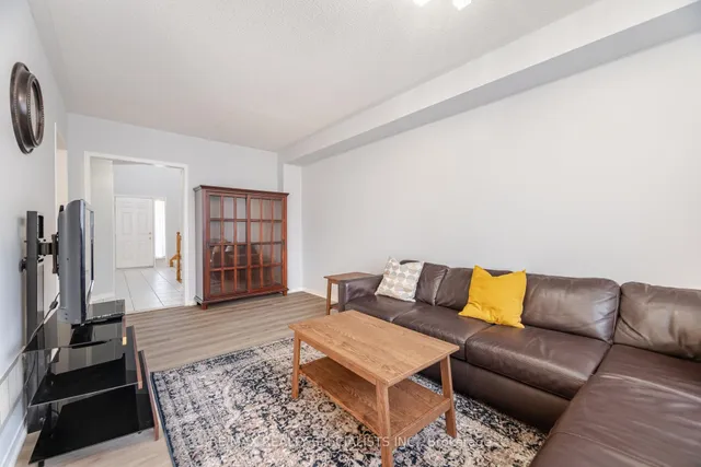 Additional image 6 of 6072 Windfleet Cres