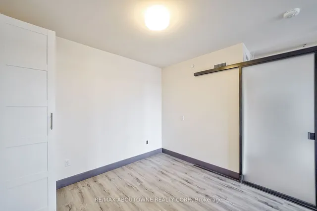 Additional image 15 of 121 King St Unit 505