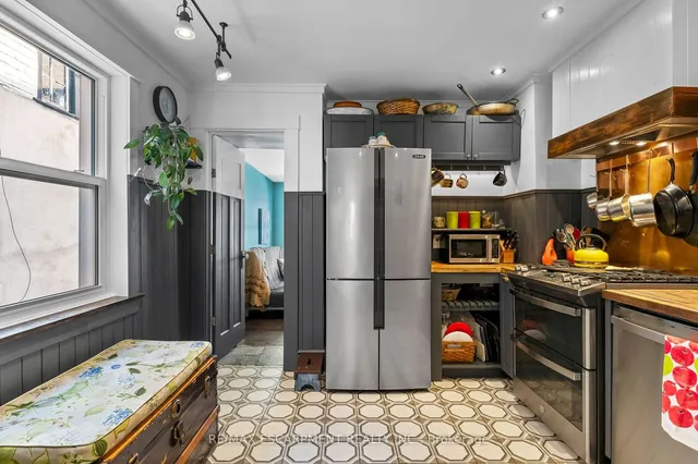 Additional image 17 of 54 Emerald St