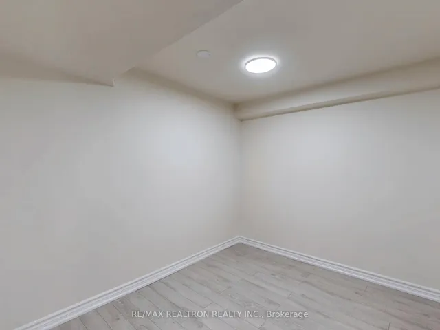 Additional image 45 of 33 Angus Dr