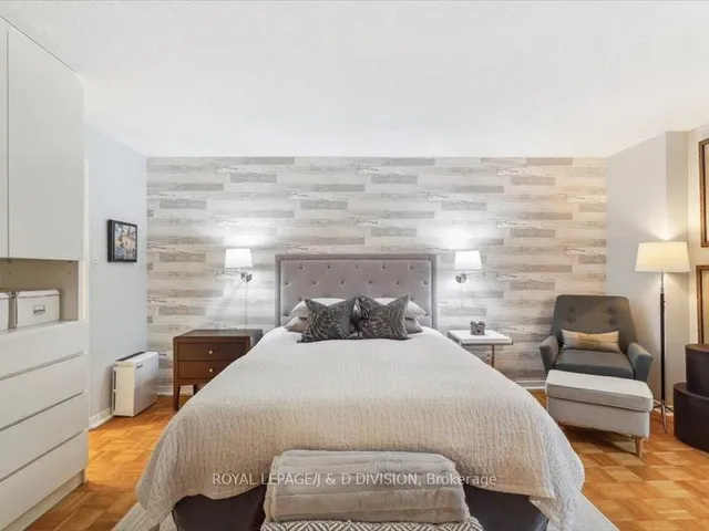 Additional image 15 of 55 Lombard St Unit 204