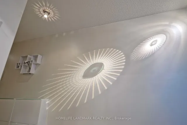 Additional image 27 of 33 Bay St Unit 4304