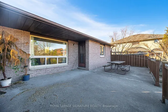 Additional image 31 of 113 Parkwood Cres