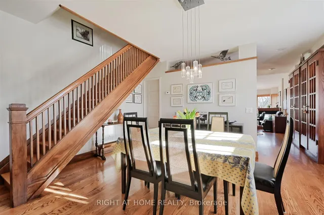 Additional image 34 of 61 Woburn Ave