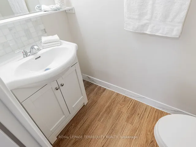 Additional image 23 of 3420 Eglinton Ave Unit 503