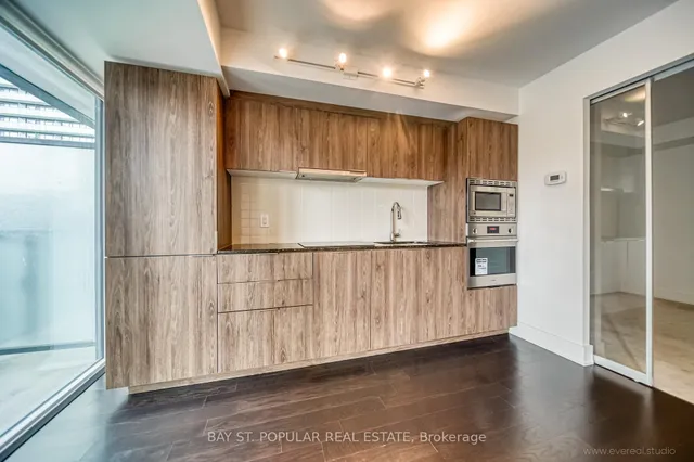 Additional image 13 of 955 Bay St Unit 1310