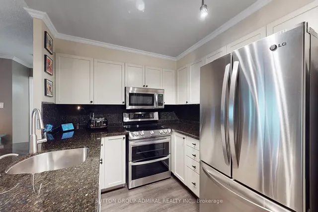 Additional image 7 of 600 Queens Quay Unit 705