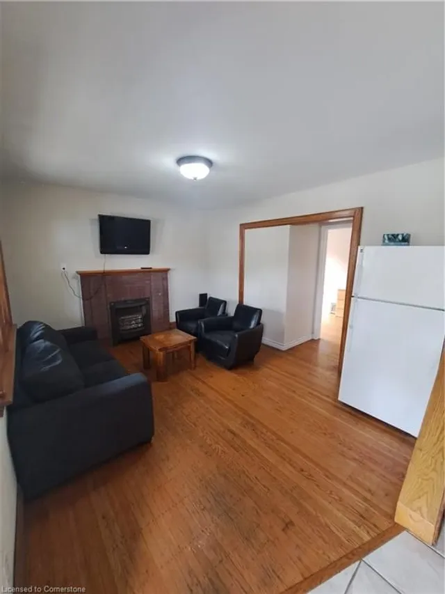 Additional image 9 of 70 Royal Ave