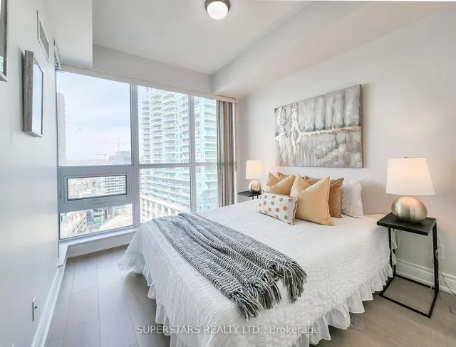 Additional image 12 of 150 east liberty St Unit 1301