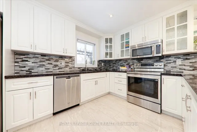Additional image 11 of 3311 Nadine Cres