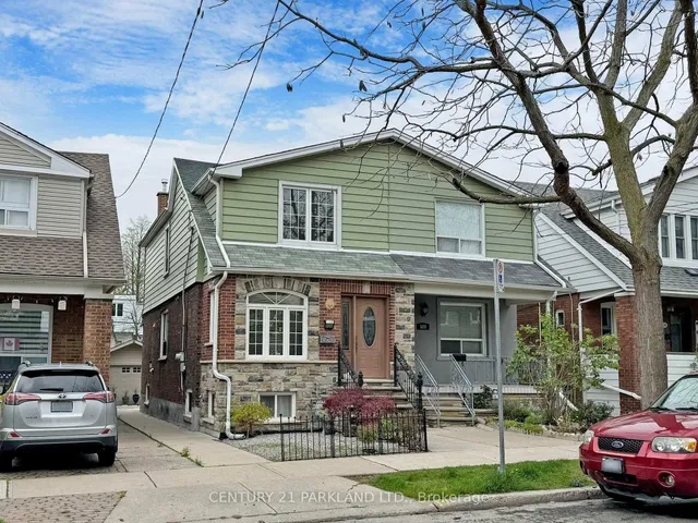 526 Milverton Blvd