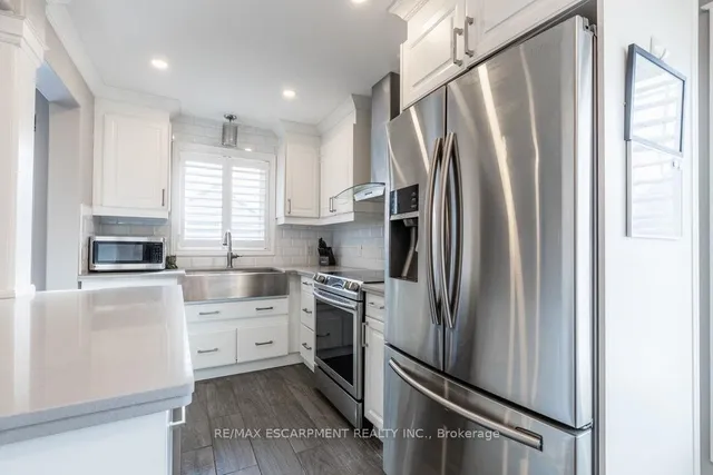 Additional image 9 of 74 Edenrock Dr