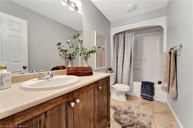 Additional image 30 of 7 Bocelli Cres