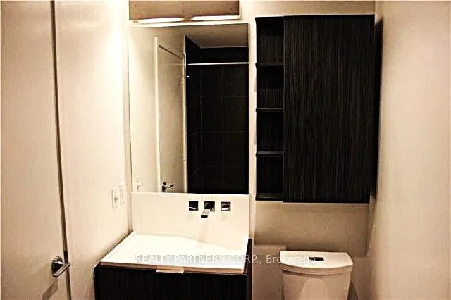 Additional image 8 of 101 charles St Unit 1207