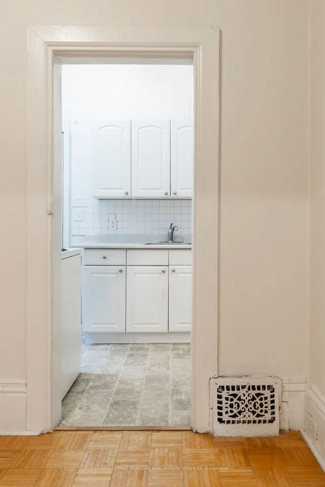 Additional image 25 of 70 Pearl St