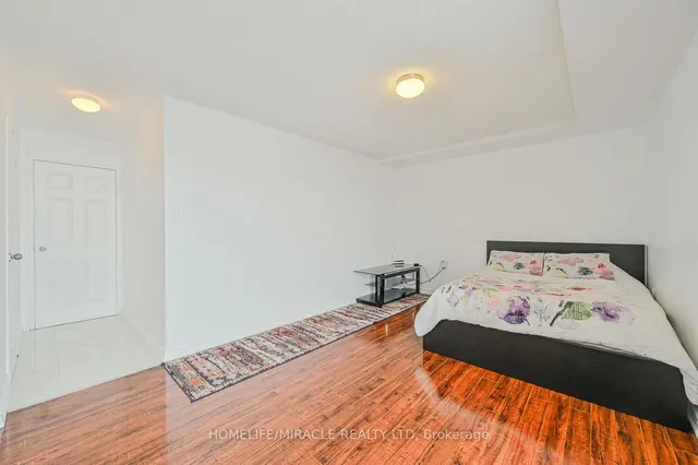 Additional image 22 of 18 Knightsbridge Rd Unit 2311