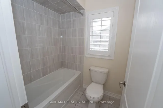 Additional image 27 of 36 Roulette Cres