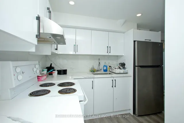 Additional image 26 of 99 twenty seventh St