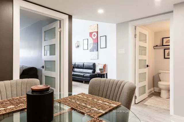 Additional image 15 of 50 MAIN St Unit 412