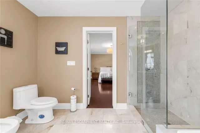 Additional image 22 of 1705 Upper Wellington St