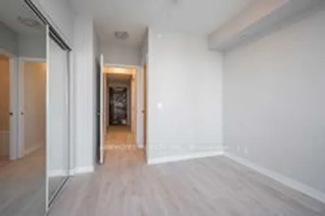 Additional image 9 of 2221 Yonge St Unit 2302