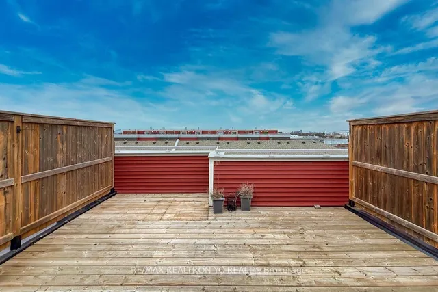 Additional image 25 of 125 Long Branch Ave Unit 11