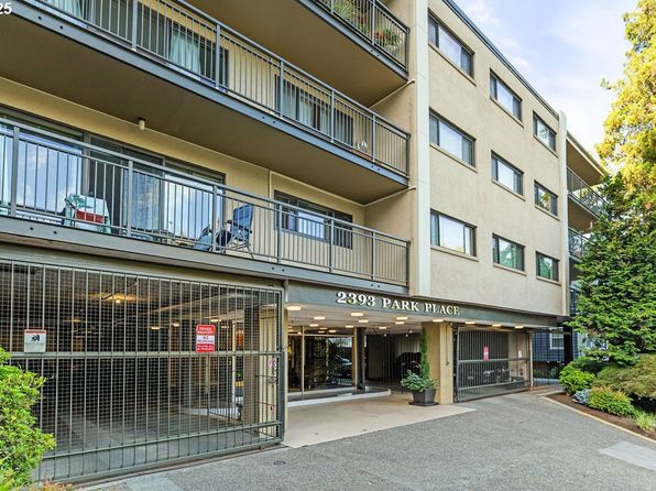 2393 SW Park Pl UNIT 210, Portland, OR 97205