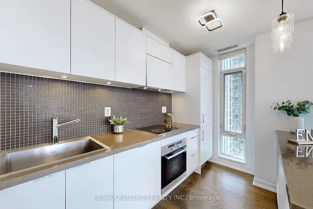 Additional image 9 of 21 Widmer St Unit 2402