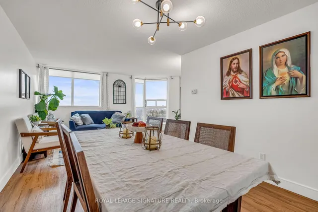 Additional image 17 of 2466 Eglinton Ave Unit 1119