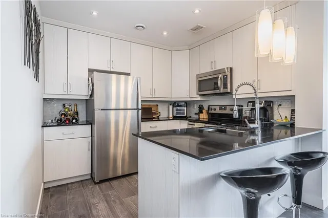 Additional image 6 of 1 Victoria St Unit 1413