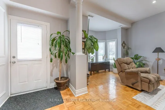 Additional image 3 of 1496 Keele St