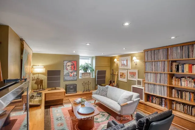 Additional image 35 of 76 Mitchell Ave