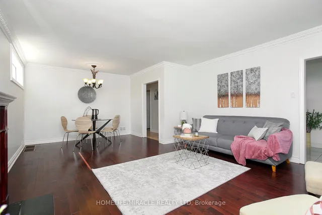 Additional image 12 of 23 Colonial Ave