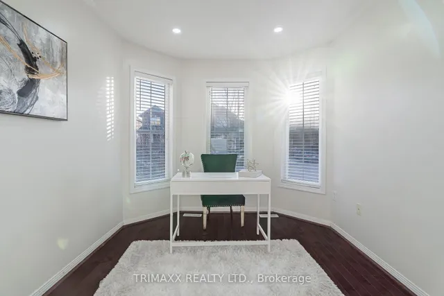 Additional image 42 of 68 Biddens Sq