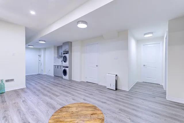 Additional image 35 of 194 Zachary Cres