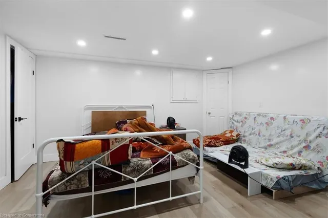 Additional image 14 of 37 Lilacside Dr