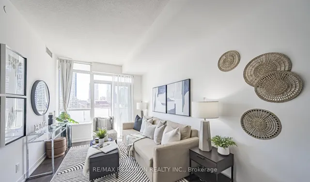 Additional image 20 of 365 Church St Unit 2112