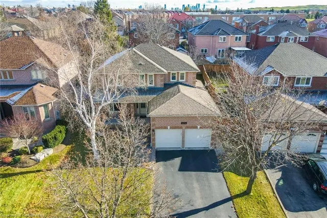 Additional image 41 of 1074 Bradbury Chase