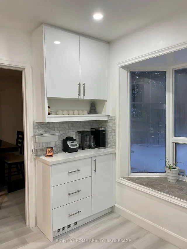 Additional image 5 of 886 West 5th St