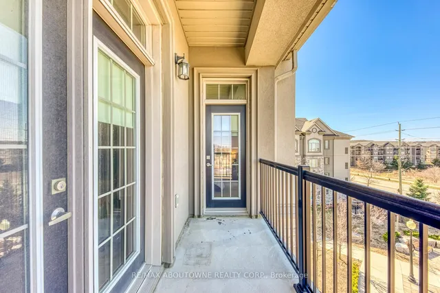 Additional image 28 of 1470 Main St Unit 401